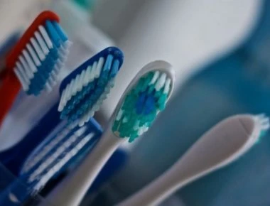 Το λάθος που κάνουν οι περισσότεροι με την οδοντόβουρτσα